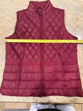 Barbour Women's Burgundy Ellen Lined Winter Vest